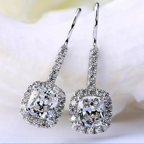 Elegant White Sapphire 925 Sterlingsilver earrings - Picture 2 of 4